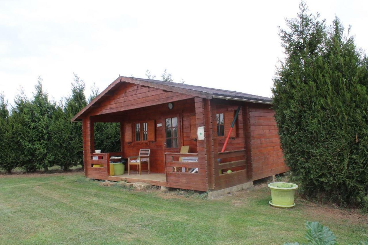 Ferme Des Champs Hotell Vrécourt Exteriör bild